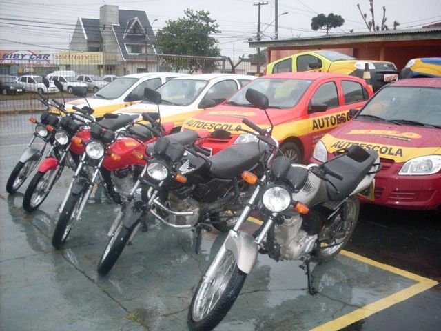 Foto de Auto Escola Melo - Curitiba / PR