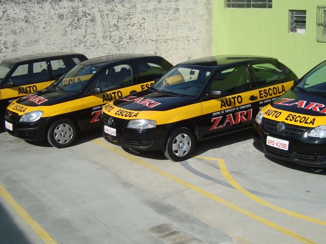 Auto Escola Zari