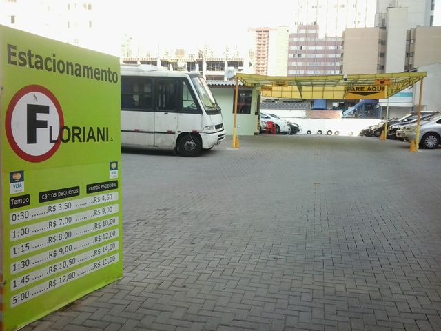 Foto de Estacionamento Floriani - Curitiba / PR