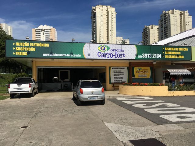 Foto de Oficina Carro-Fort Carrefour Sjc - São José dos Campos / SP