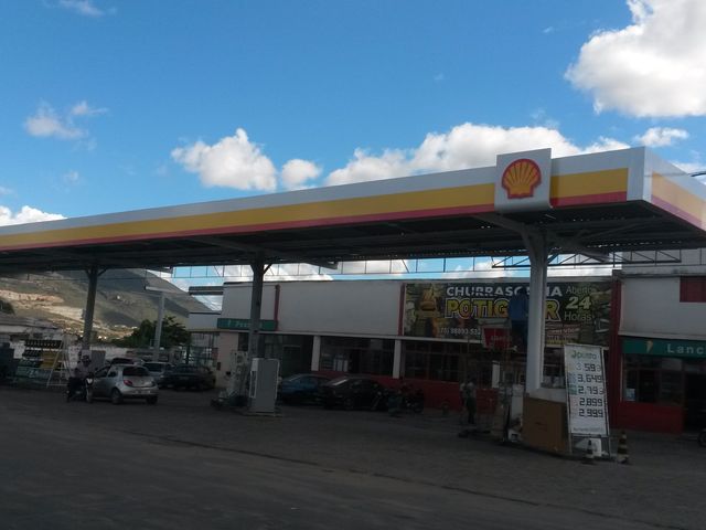 Foto de Auto Posto Curvelo Derivados de Petróleo - Jequié / BA