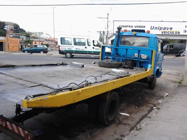 Foto de Auto Socorro Júlio 24hs - Contagem / MG