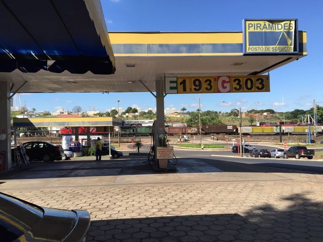 Foto de Auto Posto Piramides Ltda - Araraquara / SP