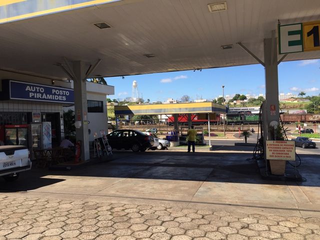 Foto de Auto Posto Piramides Ltda - Araraquara / SP