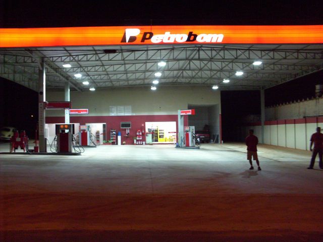 Foto de Auto Posto Petrobom Jales/Sp - Jales / SP