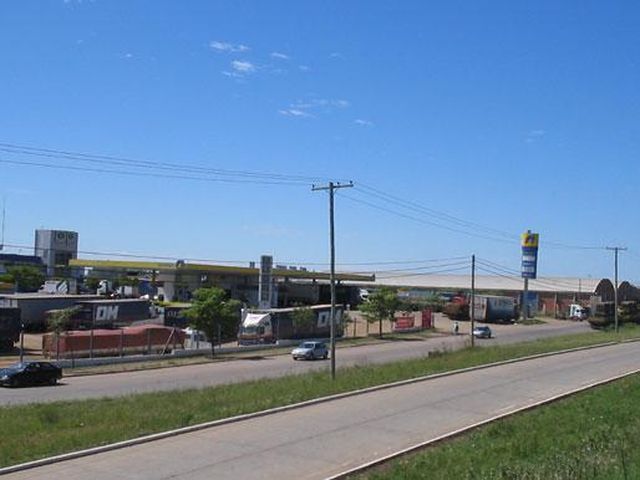 Foto de Comercio de Petroleo Triangulo - Paraíba do Sul / RJ