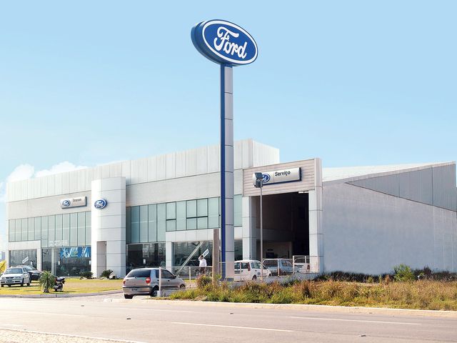 Foto de Bracom Macaé - Distribuidor Ford - Macaé / RJ